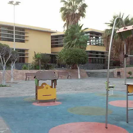 아파트 Apartamento Playa De La Jaca *