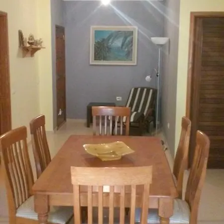 Apartamento Playa De La Jaca 아파트